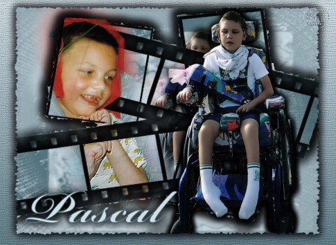 Pascal bei der Einschulung im Rollstuhl und in der Kur 1998